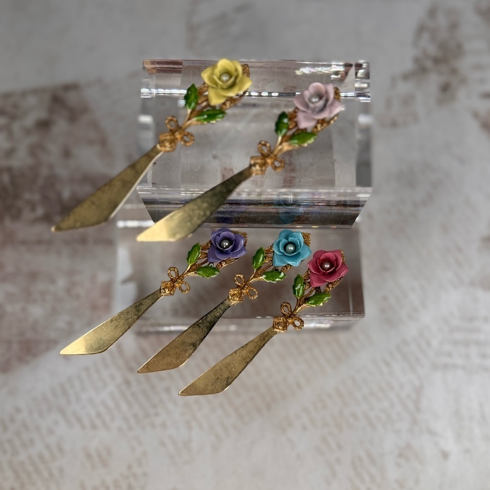 Vintage Floral Enamel Rose Handle Decorative Butter Knives Set of 5